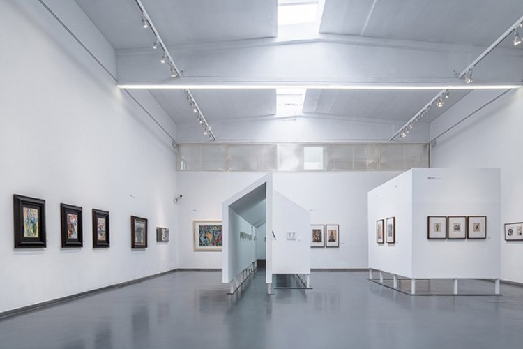光华之路 – 中国现代艺术展