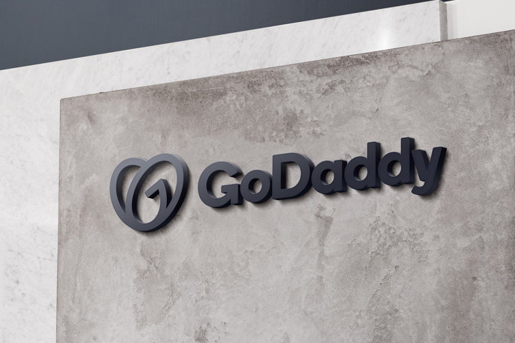美国域名主机品牌GoDaddy发布全新logo